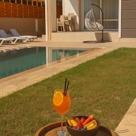 Assos Suits 2 Villa *