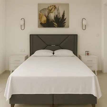 Villa Assos Suits 2