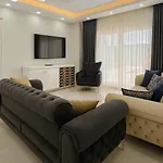 Villa Assos Suits 2 *