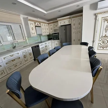 Assos Suits 2 Villa