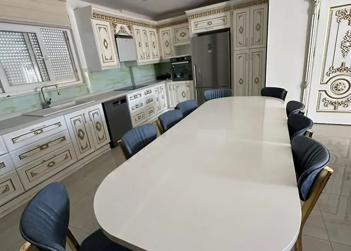 Assos Suits 2 Villa