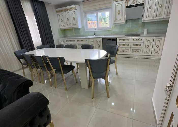Assos Suits 2 Villa *