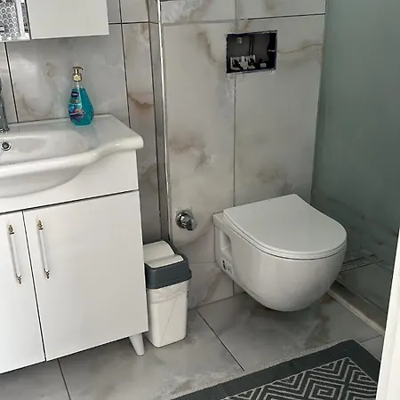 فيلة Assos Suits 2 بيليك