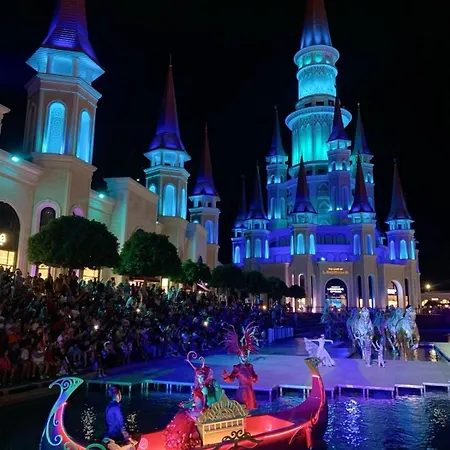 Assos Suits 2 * באלאק